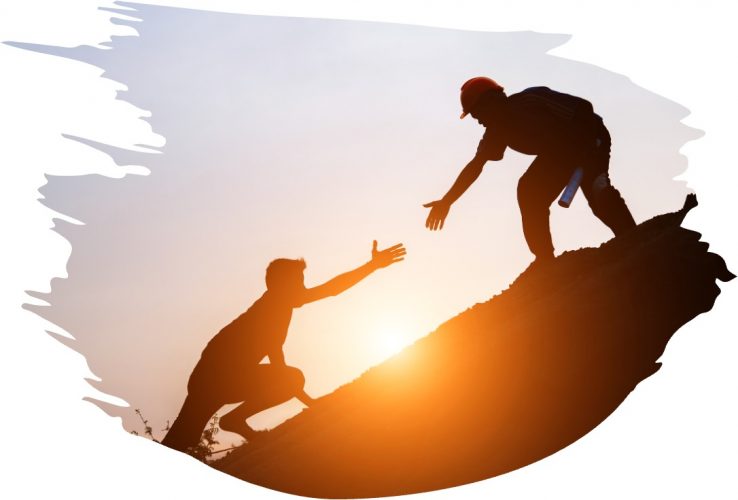 Kollaboration in Partnerschaft durch zwei Menschen, die sich gegenseitig hochhelfen symbolisiert